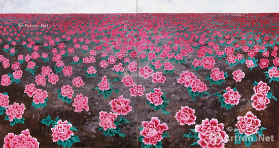 王音《花》系列最大尺幅（225×420cm）作品在2017北京匡时春拍成交价230万元，为王音目前的拍卖纪录