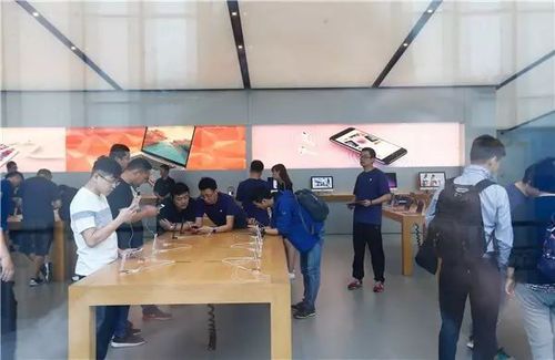 尴尬！iPhone 8今日杭州开售 保安们却忙着撤栅栏