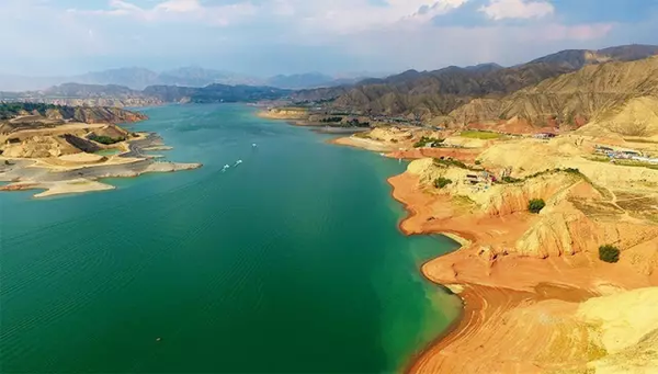 黄河变清调查:每年泥沙减少7亿吨 大洪水几率增加
