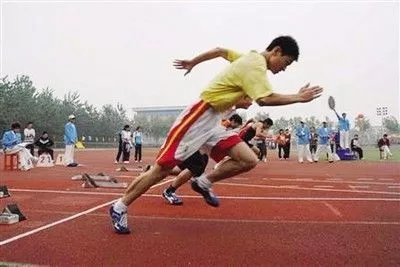 杭州一中学校运会纪录40年没破 百米纪录保持10来年