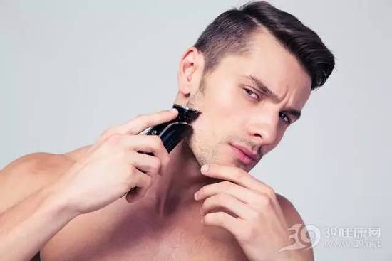 胡子怎么刮?很多男人刮胡子方法都错了