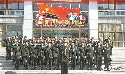 揭秘保卫党中央、中央军委的警卫部队钢盔团