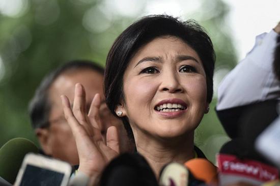 泰国全力追捕英拉 泰媒:红色通缉令成引渡关键