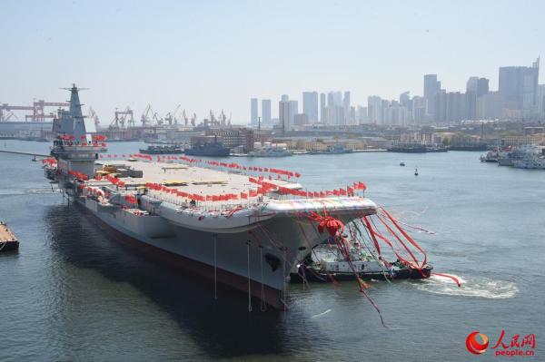 专家:首艘国产航母或近期海试 下半年有望交付海军