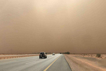 沙特多地遭沙尘暴袭击
