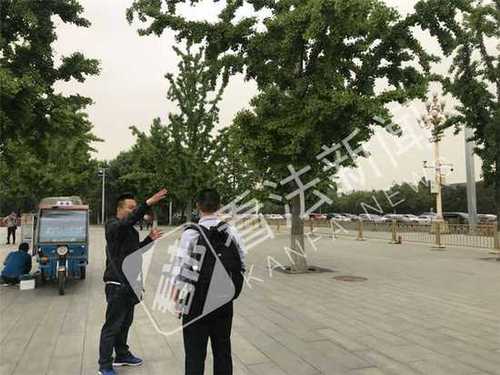 记者探访北京前门玉器连环套:未购物出租车甩客