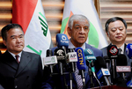 伊拉克和中国油企签署油田开发合同
