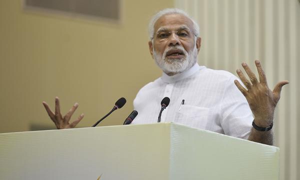 经12小时激辩 印度总理莫迪度过不信任动议危机