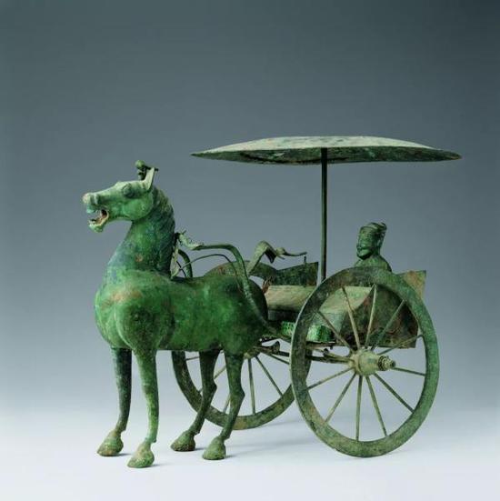 铜轺（yáo）车 东汉 长57.8、宽41、高44.5厘米 甘肃省博物馆藏