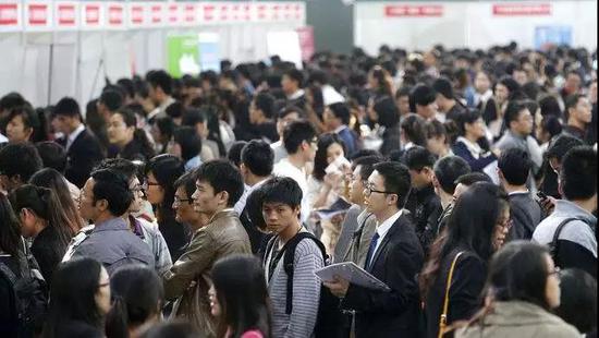 中国“人口红利”时代要结束了？他们给出权威说法