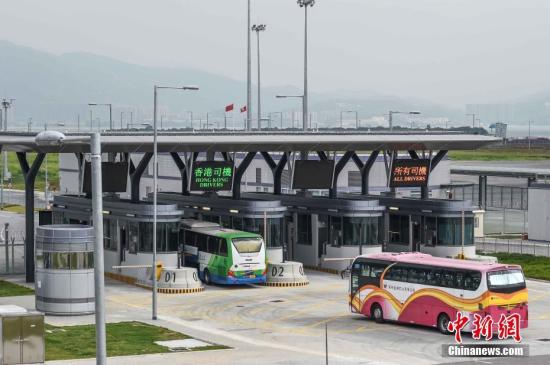 港珠澳大桥料周末再迎客流高峰 香港口岸增至