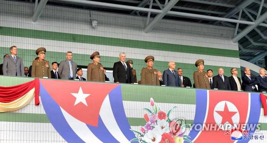 古巴领导人参观朝鲜神秘军校 看学员格斗训练