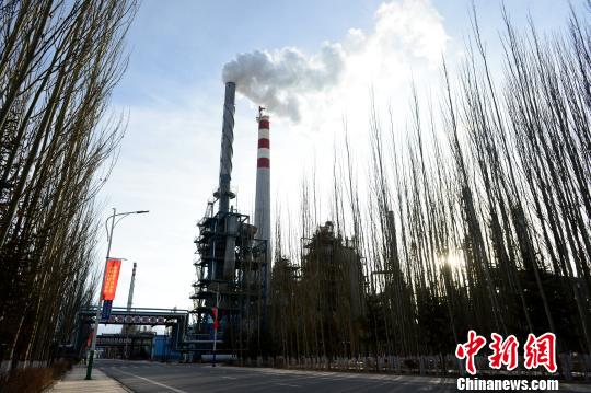 青海格尔木炼油厂首批航煤正式投放青藏市场