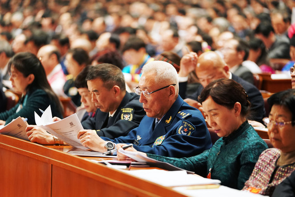 2019年3月3日下午3时，全国政协十三届二次会议在人民大会堂开幕。   本报记者 贾宁摄