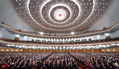 　　3月15日，第十三届全国人民代表大会第二次会议在北京人民大会堂举行闭幕会。 新华社记者 黄敬文 摄