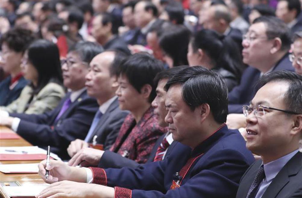 3月15日，第十三届全国人民代表大会第二次会议在北京人民大会堂举行闭幕会。 新华社记者 丁林 摄