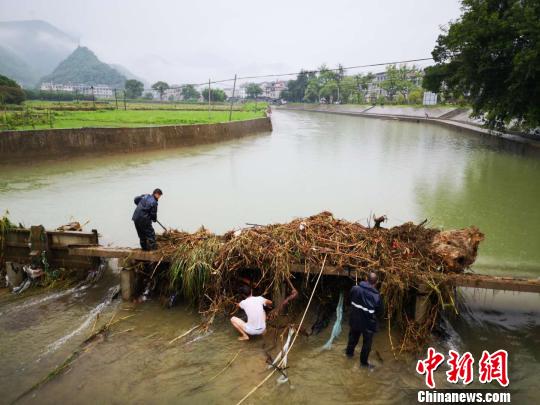 风雹洪涝致江西51.4万人受灾信江赣江发生超警戒洪水