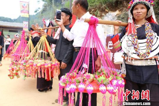 广西巴马举办布努瑶“祝著节”促非物质文化遗产保护传承