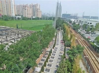 北京一小区附近200多座墓穴规整排列民政部门调查