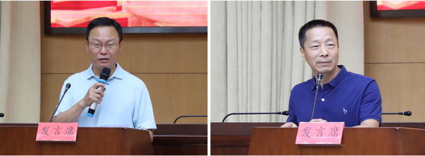 民盟中央宣传委员会主任、民盟北京市朝阳区委主委张鸿声（左）主持发布会。民盟朝阳区委副主委阚存一（右）发言。民朝 摄影