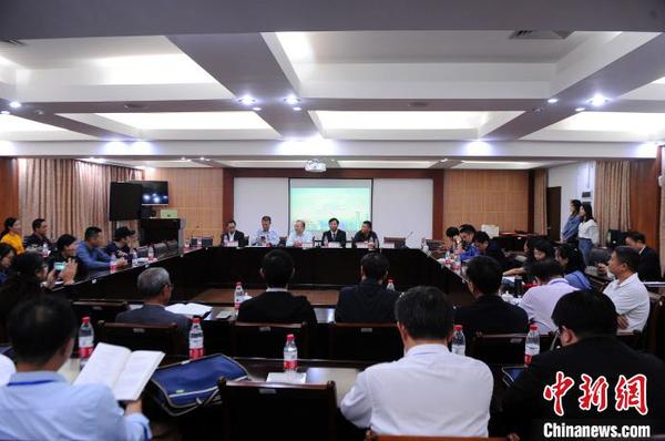 “一带一路”倡议与华夏文明传播学术研讨会在南宁举行