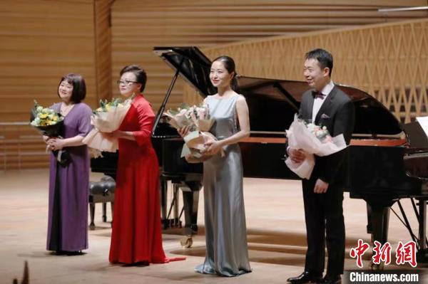 “点燃·承传”上音文脉——经典中国钢琴作品音乐会举行。 供图