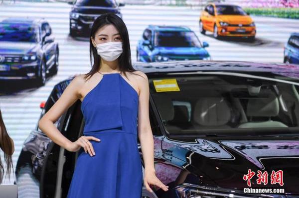 5月4日，长沙举办2020湖南汽车展览会。杨华峰 摄