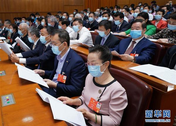 　5月24日，全国政协十三届三次会议在北京人民大会堂举行第二次全体会议。 新华社记者 李鑫 摄1