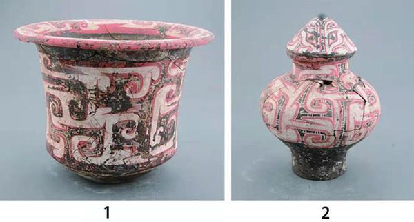 二道井子M138出土的彩绘陶器