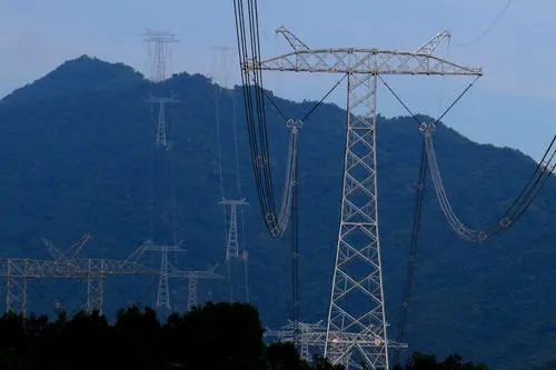 100亿千瓦时“绿电”从青海送往华中四省