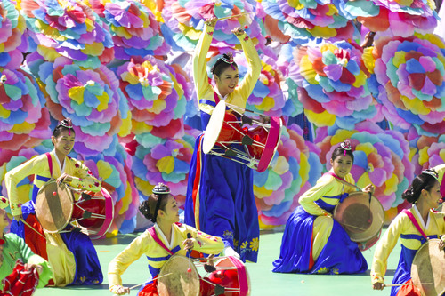 吉林省延边朝鲜族自治州庆祝成立70周年(1330374)-20220907095951