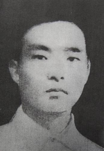 1951年，焦裕禄在尉氏参加并领导土改和剿匪斗争时的照片。