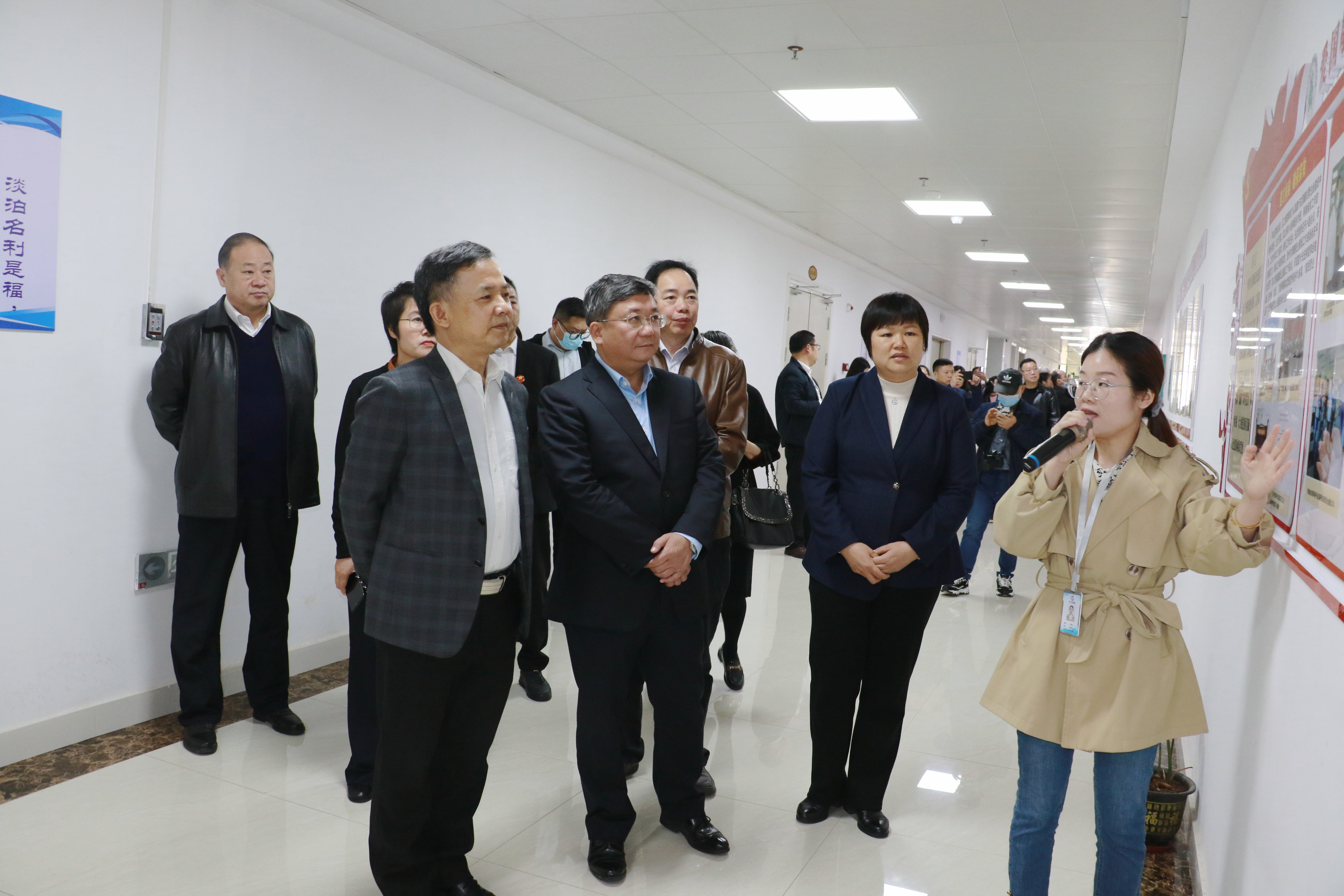 广西贺州首家清廉民营企业建设教育基地在平桂揭牌