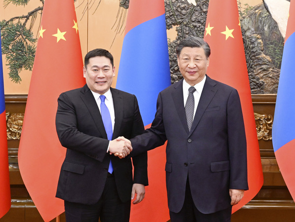 （时政）习近平会见蒙古国总理奥云额尔登(2508102)-20230628014155