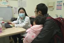 儿童感染呼吸道疾病后如何居家护理？何时就医？专家答疑