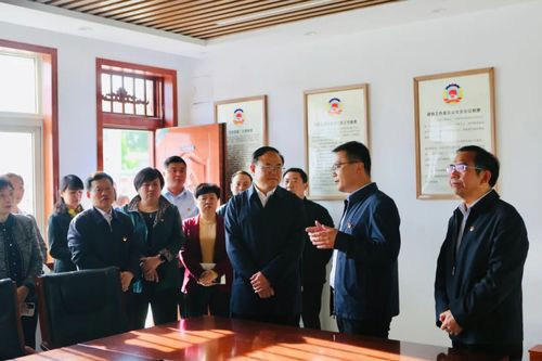  △ Xu Huiqian, Chairman of the CPPCC Puyang Municipal Committee, visited Taiqian County for research