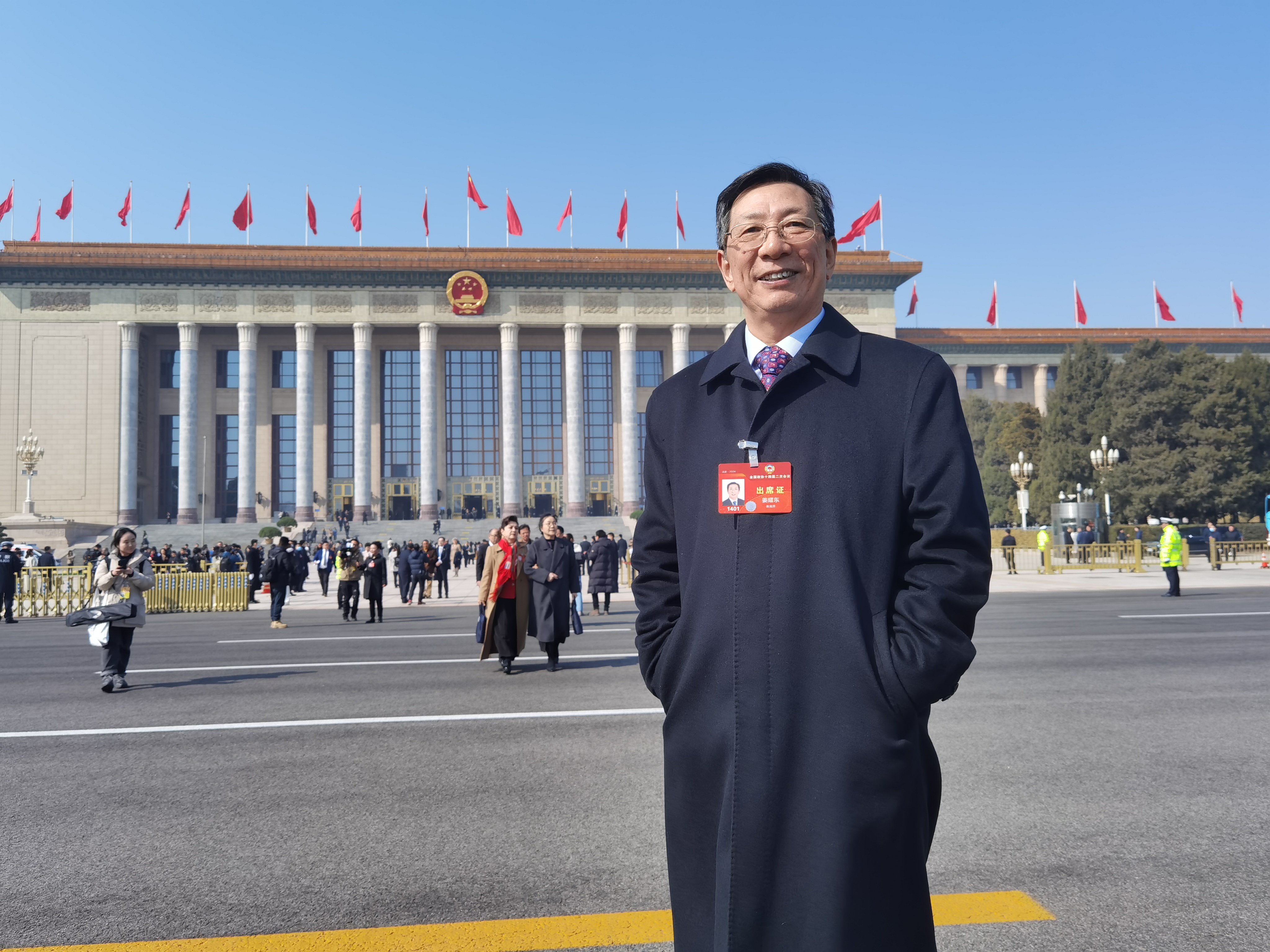 全国政协委员姜耀东：“短、实、新”