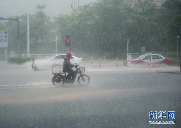 深圳遭遇2008年以来最大暴雨袭击4