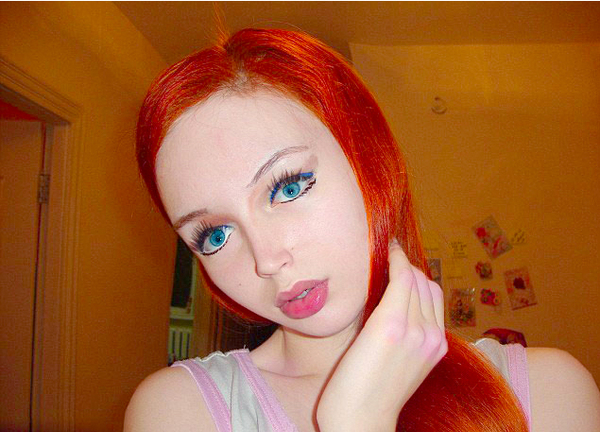 乌克兰再现16岁“真人芭比”-自称最美无整形2