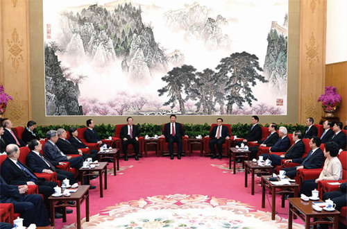 2013年2月6日，习近平、李克强、俞正声等在中南海同党外人士座谈