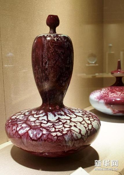 8月7日，钧窑青瓷作品在中国非遗上海展示中心展出。