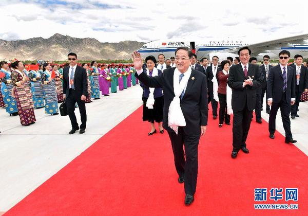 俞正声率中央代表团出席西藏自治区成立50周年庆祝活动1