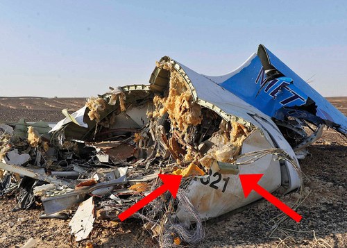 飞机坠毁尸块模拟图片