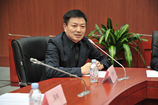 甘学军：北京市拍卖行业协会会长、北京华辰拍卖有限公司董事长兼总经理