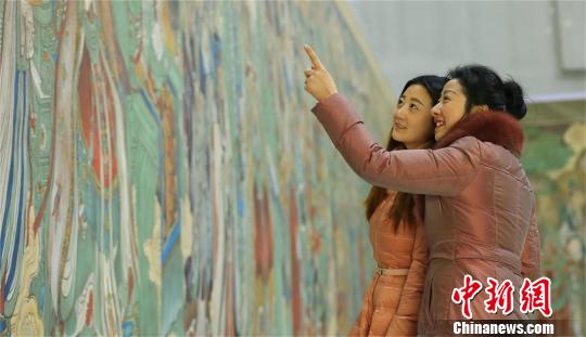 湖北画家17年面壁临摹出永乐宫壁画