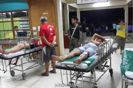 泰国一卡拉OK餐厅遭不明人士投掷炸弹 致1死7伤