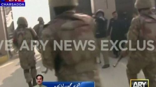 巴基斯坦一大学遭武装分子扫射 至少15人死亡