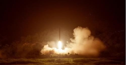 朝鲜发射多枚短程导弹飞行200公里韩称密切追踪