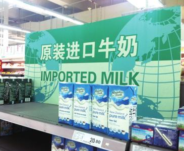 进口奶不一定适合中国娃 警惕进口牛奶变质