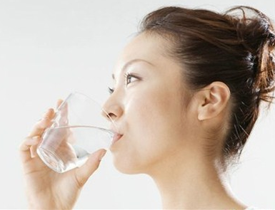 喝水能减肥 正确喝水助你轻松排毒减肥